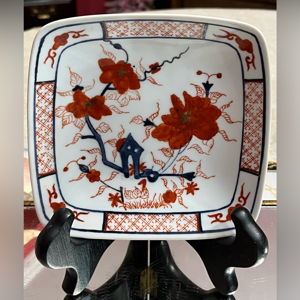 Imari Cherry Blossom Designed Plate Created for Upscale Neiman Marcus